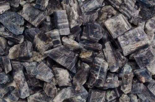 Fantasia 1 lb Translucent Blue Sapphire and Kyanite Rough Stones