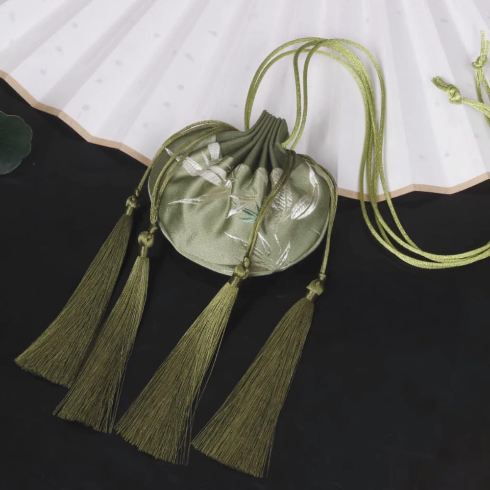 10cm Fragrant Bag Antique Style Embroidered Sachet Pendant