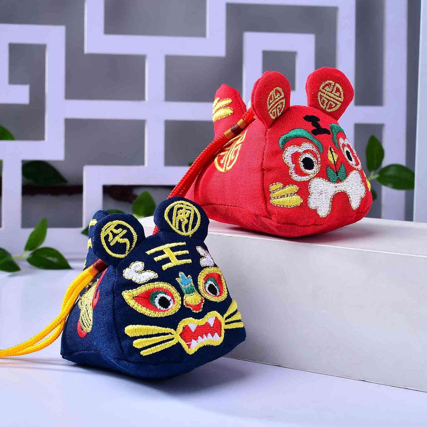 Handcrafted Mugwort Tiger Perfume Bag Car Air Freshener with Pendant
