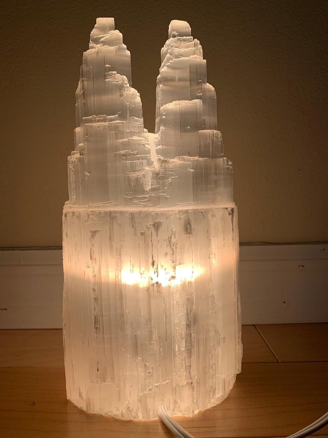 GAF TREASURES Selenite Twin Tower Lamp