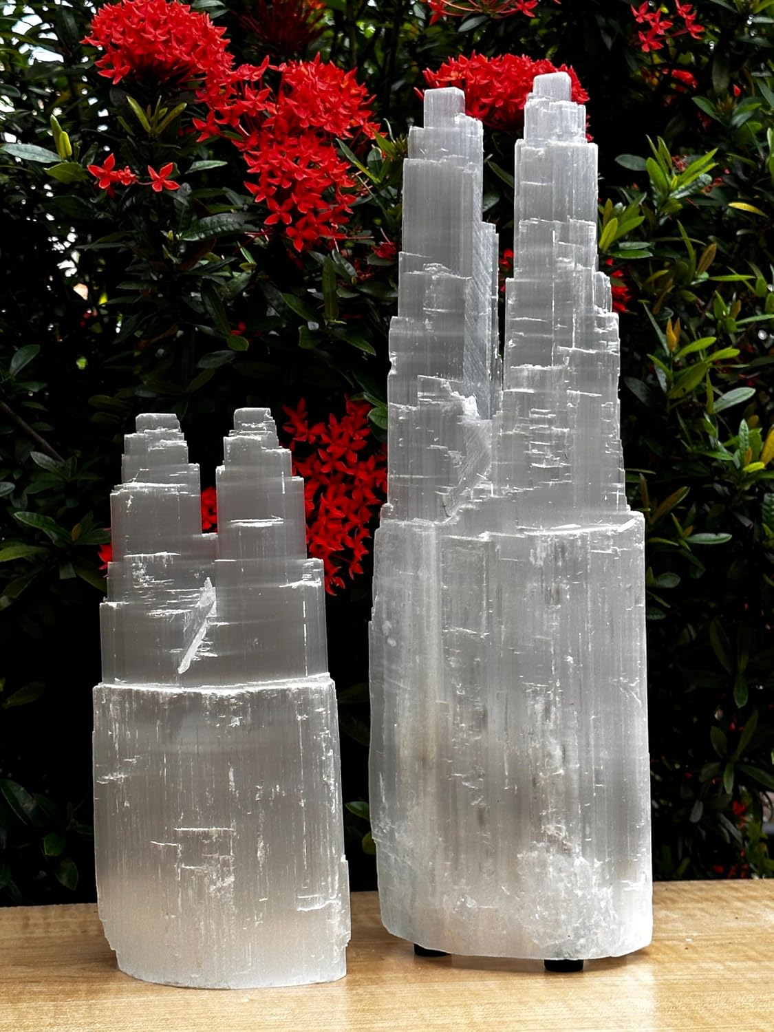 GAF TREASURES Selenite Twin Tower Lamp