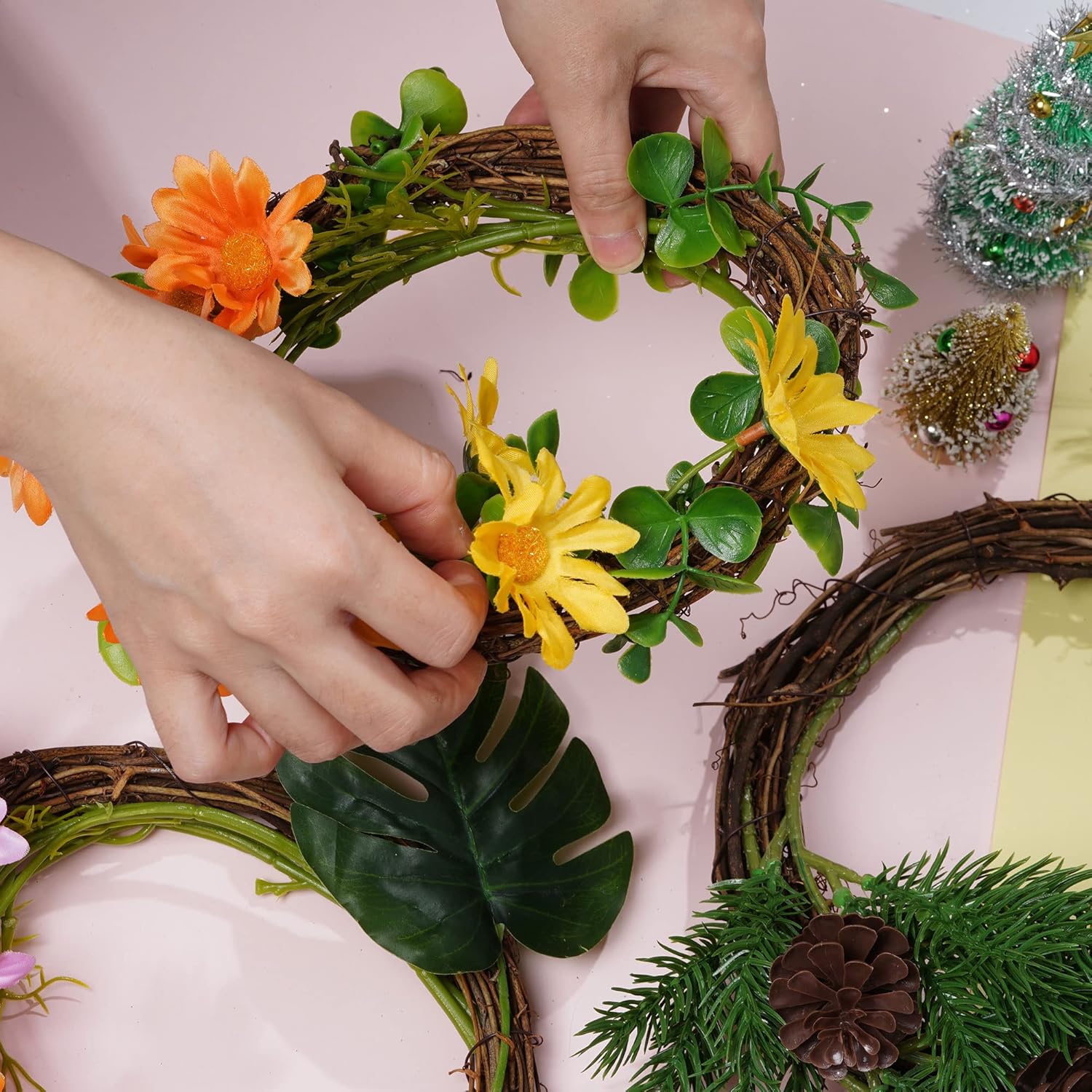 Grapevine Wreath Set 4 Pieces 10 Inch Natural Rattan Garland DIY Christmas Wedding Decor