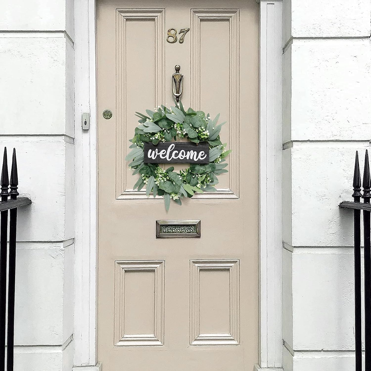 Dremisland 18 inch Green Eucalyptus Wreath - Farmhouse Welcome Sign