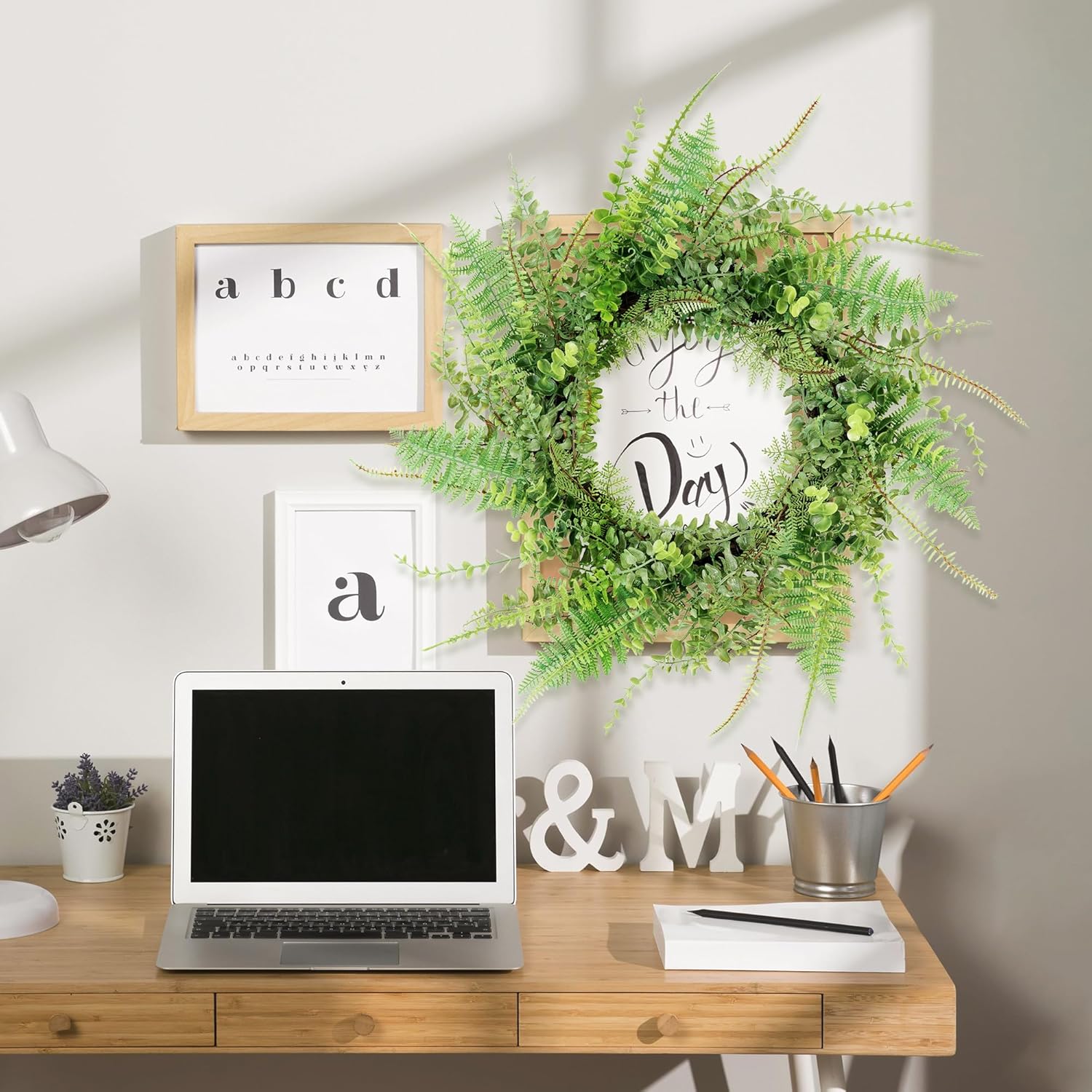 26 Inch Handmade Green Fern Wreath for Front Door Decoration