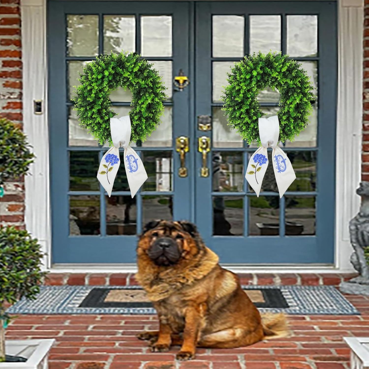 Vofuly Boxwood Wreath with Monogram Sash - 20 Inch