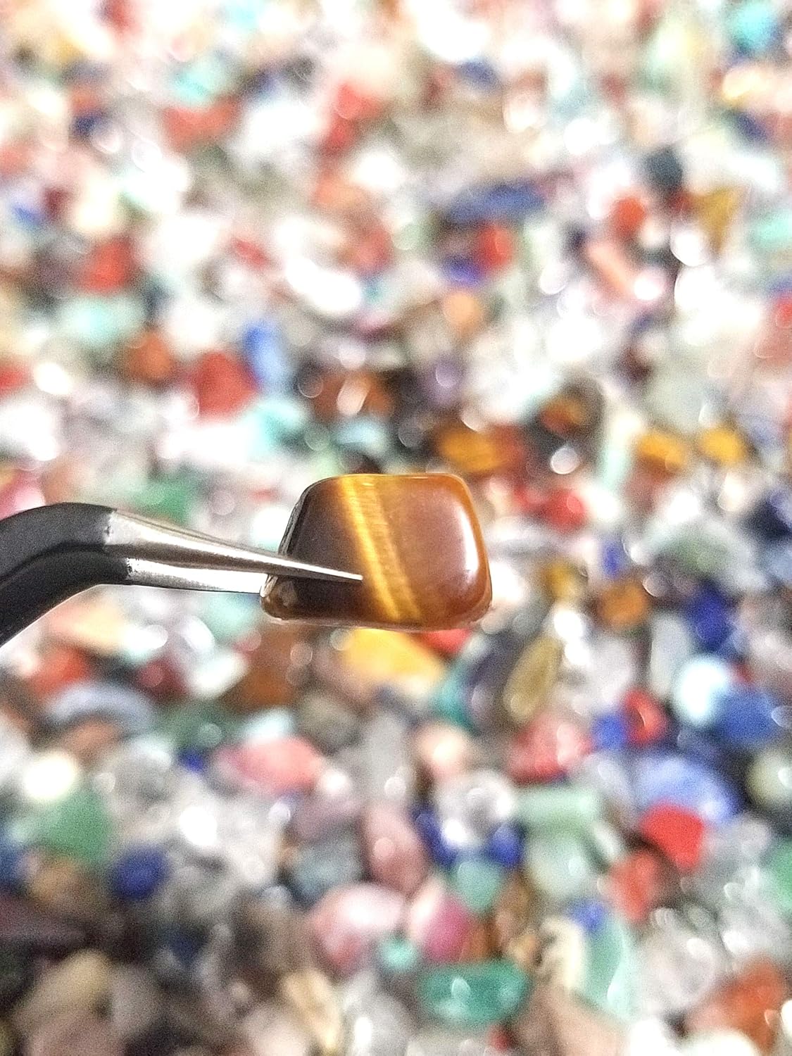 JM Future 22 Pounds Natural Stones Crystal Tumbled Chips for Jewelry Making and Decoration